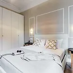 Repubblica Exclusive * Rome